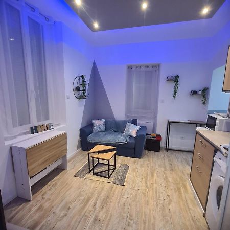Tres Joli Appartement 2 Pieces, Centre-Ville Tuchan Ngoại thất bức ảnh